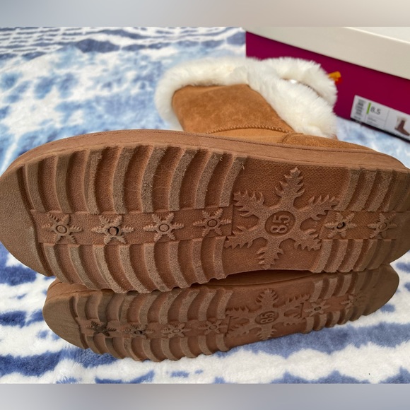 Limited Quantity SO® Abigail Women's Faux-Fur Winter Boots Size 8.5 Like New - Picture 11 of 13